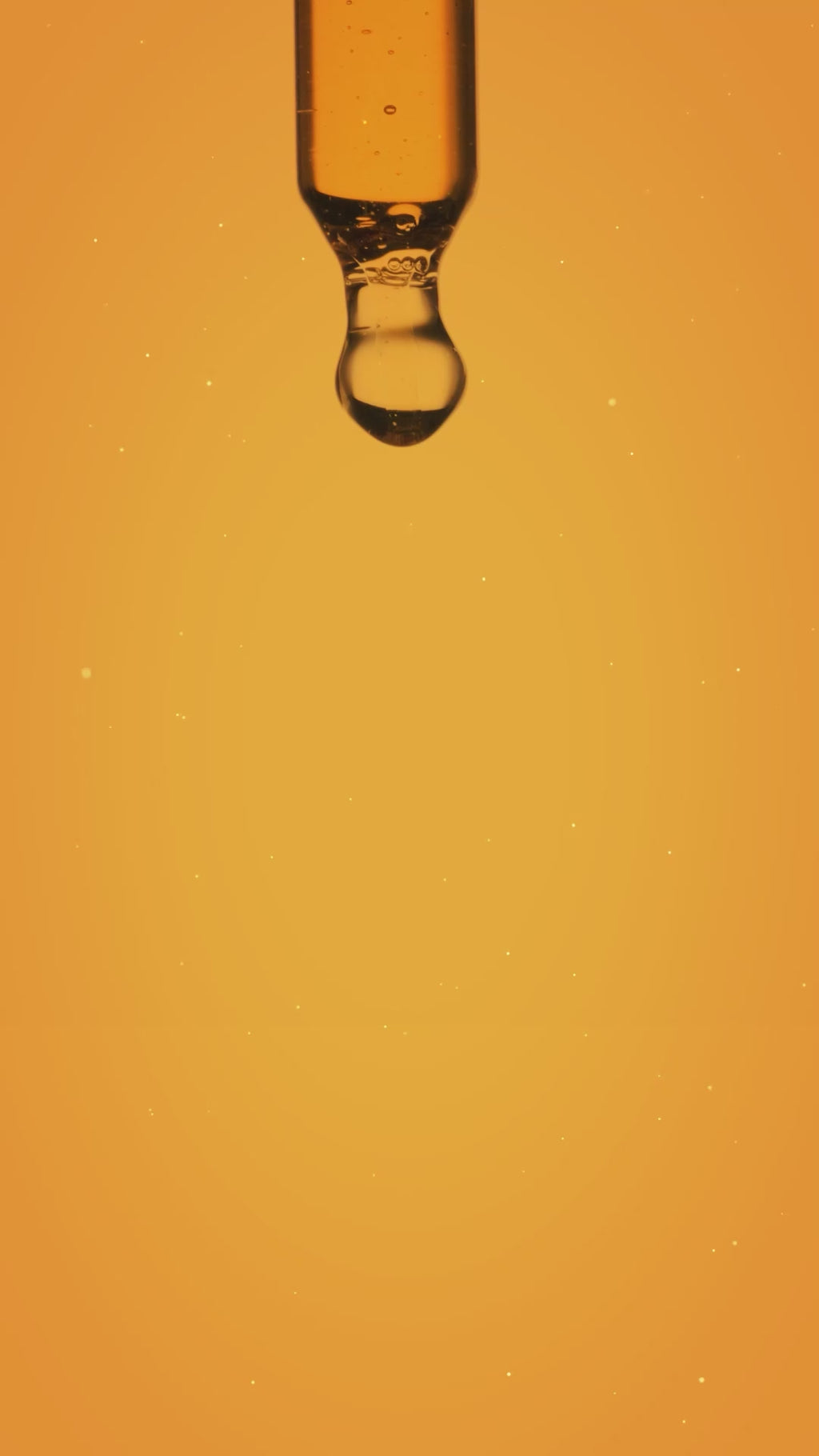 24K Gold Serum – Restores Elasticity, and Prevents Premature Aging